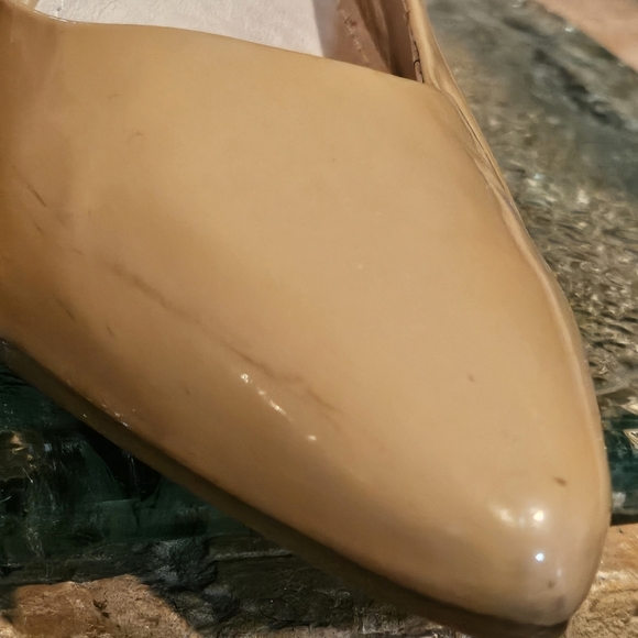 Michael Kors Beige Light Brown Patent Leather Heels Sz 8 - Picture 3 of 11